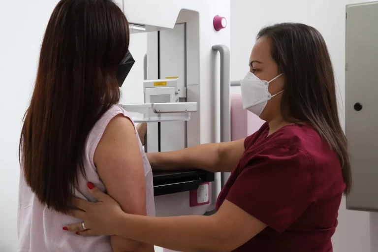 Detección temprana de cancer de mama - CERME - Mamografías