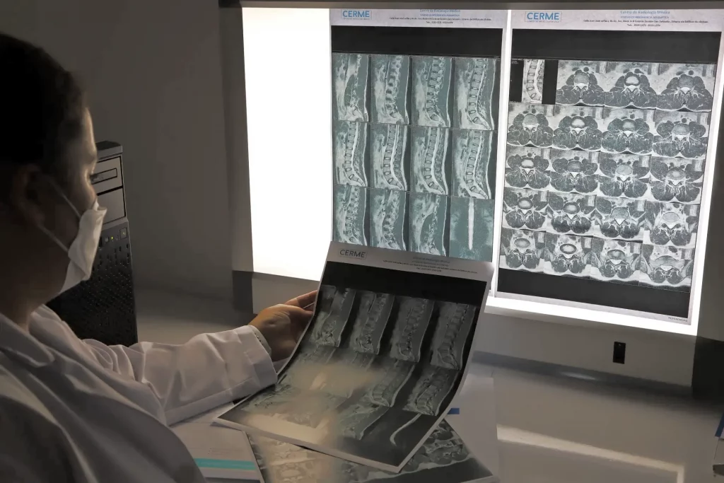 Diagnóstico por imágenes en rayos x CERME San Salvador